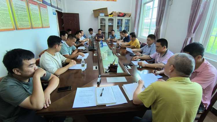 市環(huán)發(fā)公司深入結對幫扶村召開(kāi)幫扶產(chǎn)業(yè)發(fā)展專(zhuān)題會(huì )